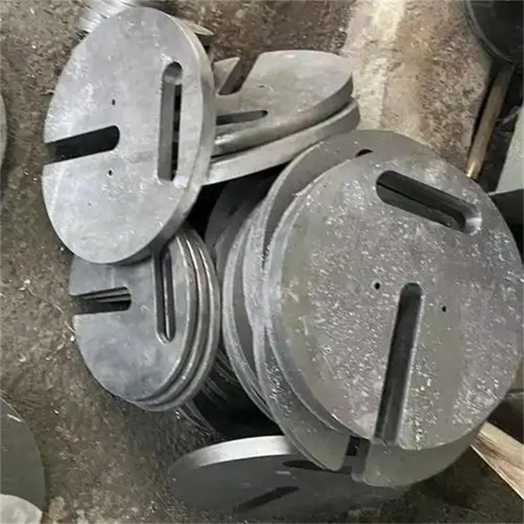 鉛異型件